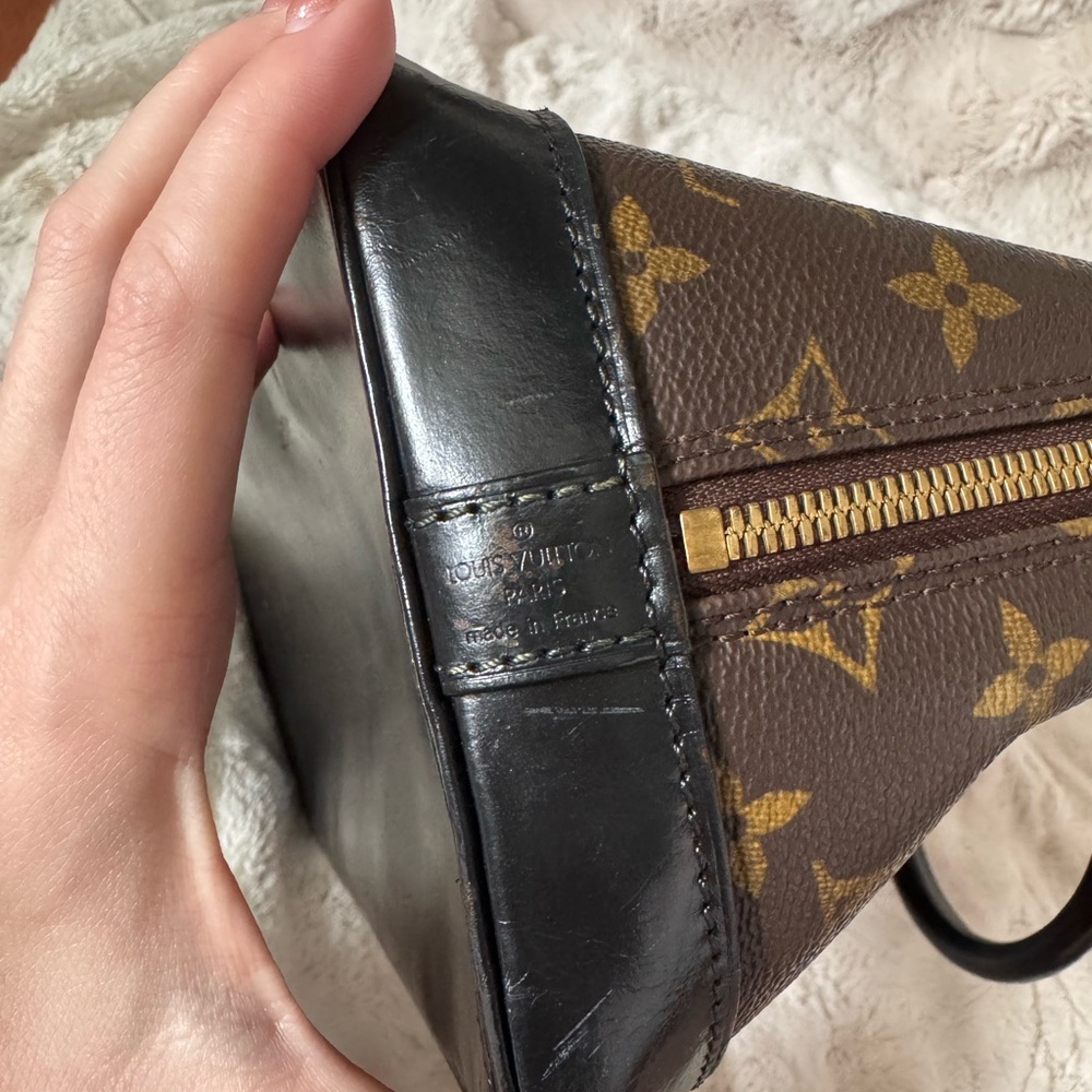 Louis Vuitton Brown and Black Satchel - Picture 10 of 15